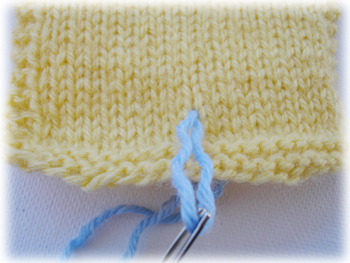 travigma-sakorafas Dublicate-stitch-3