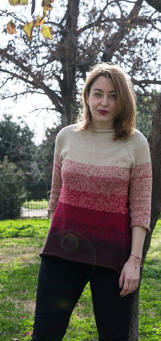 Πλεκτή μπλούζα με βελόνες Πλεκτή μπλούζα με βελόνες