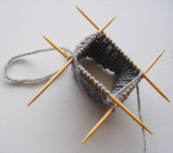 Πλεκτό γάντι-Ρίξιμο πόντων sock1