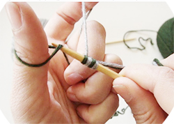 Ρίξιμο πόντων με 2 νήματα 3-fist-color