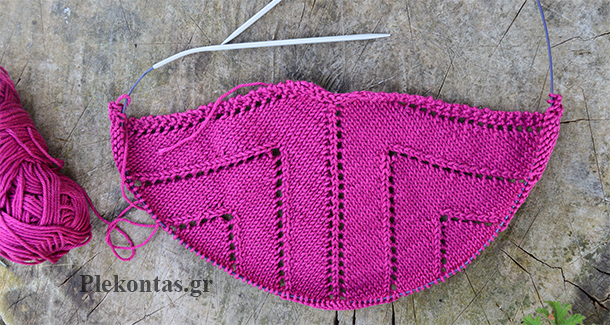 Πλεκτό Σάλι - με σχέδια στα εσωτερικά τμήματα me-sxedio